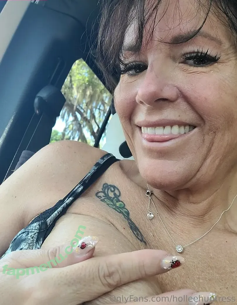 Hollee Huntress nude photo #0024 (hollee_huntress / holleehuntress)