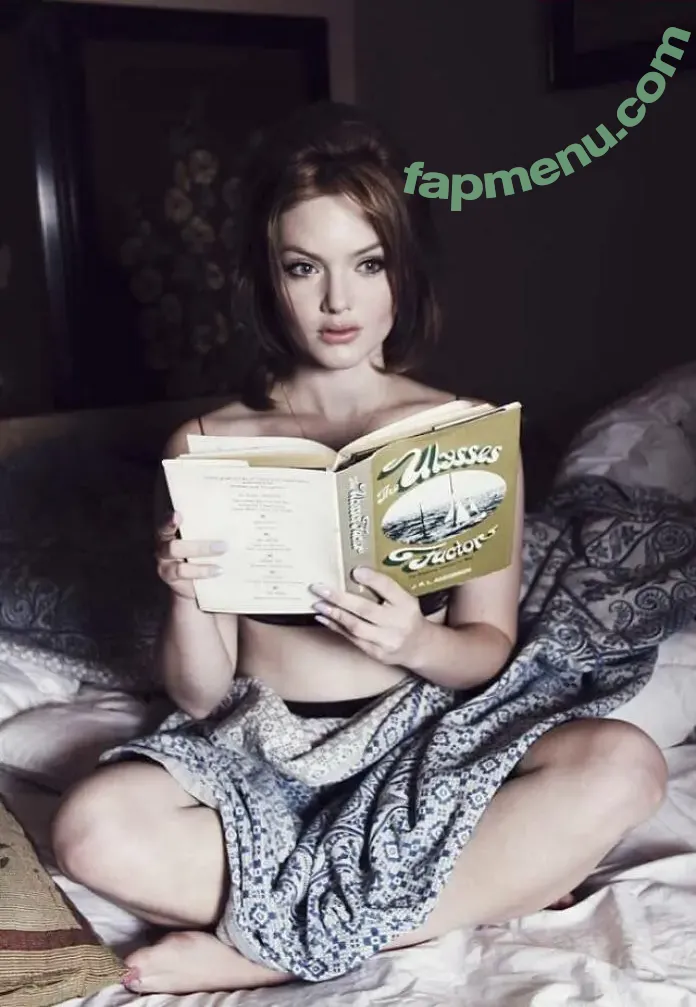 Holliday Grainger nude photo #0009 (holliday_grainger)