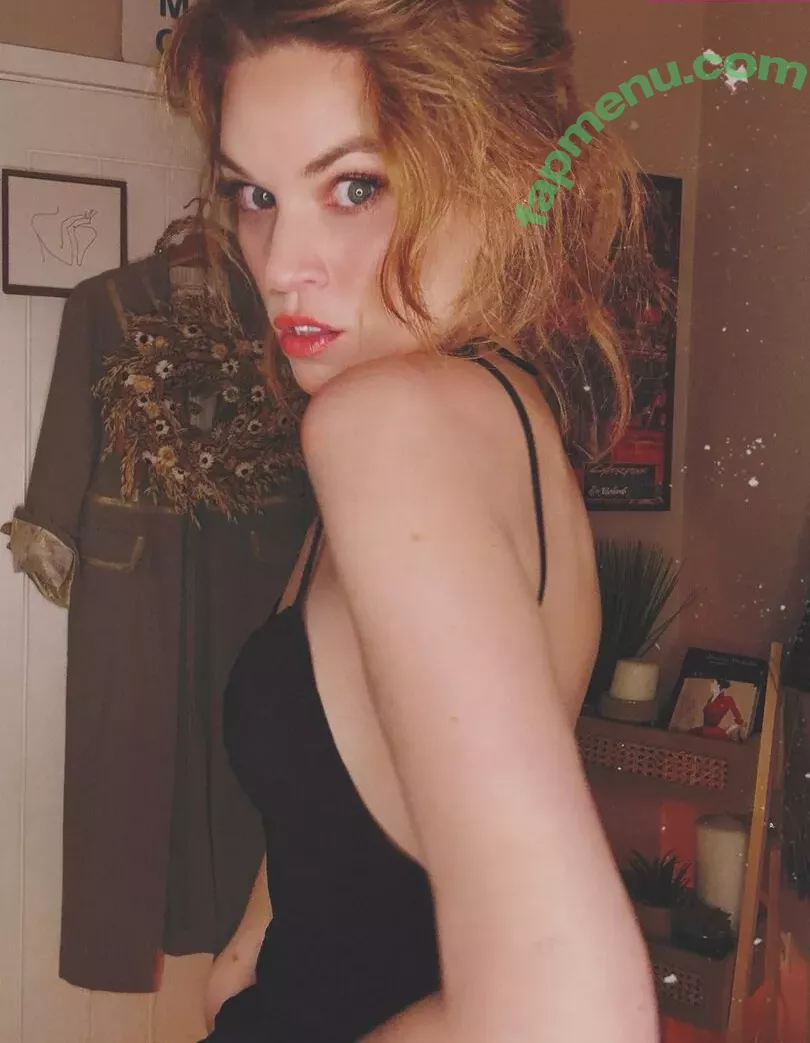 Hollie Bennett nude photo #0074 (pheonixb / tshaileybennett)