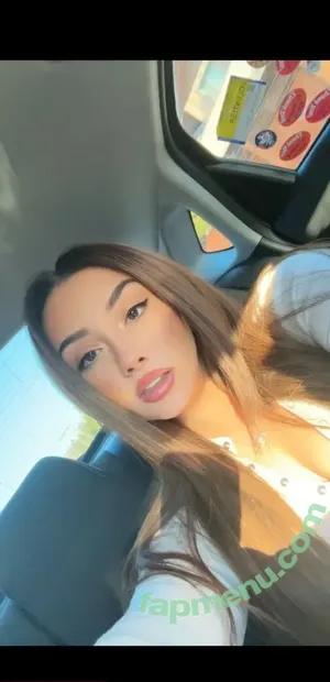 Hollie Jones / Lincoln / hollieraine nude photo #0012