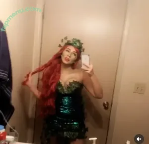 Hollie Jones / Lincoln / hollieraine nude photo #0042