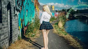 hollie.piefree / hollypetrie nude photo #0018