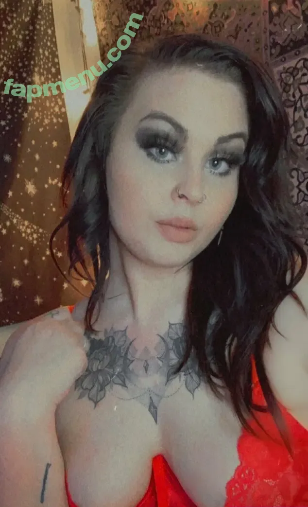 hollsfreepage nude photo #0008 (hollylouisefry)