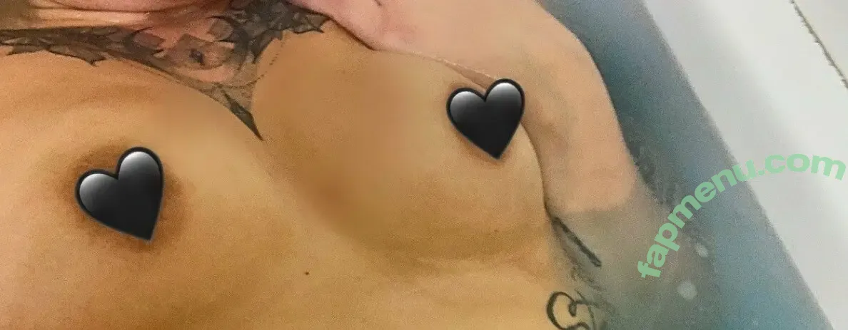 hollsfreepage nude photo #0017 (hollylouisefry)