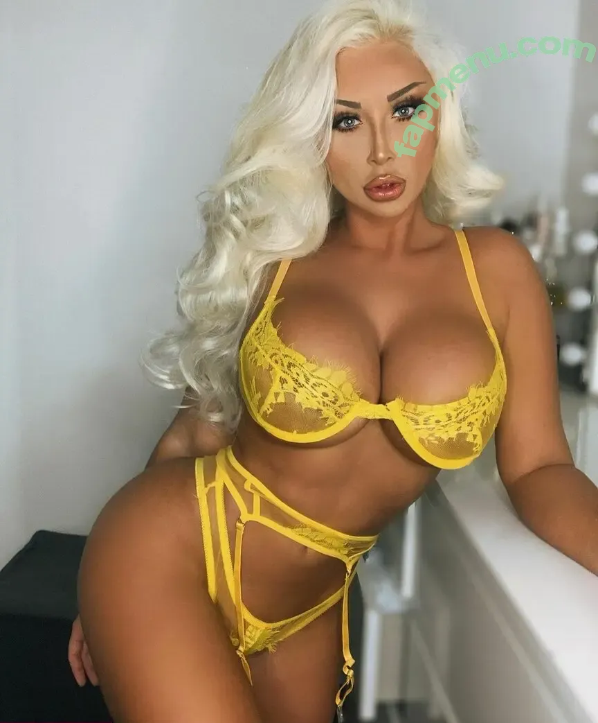 Holly Deacon nude photo #0073 (hollydeacon / hollyjaydeacon)