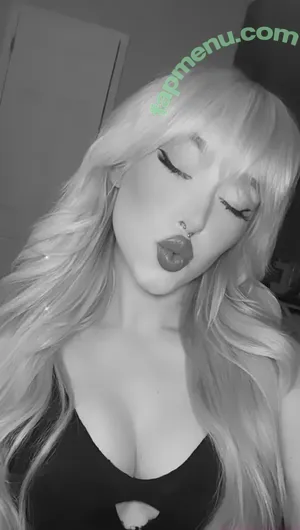 Holly Halen / Hannahhollyla / Holly Von Halen / holly777666 / misshollyallen nude photo #0058