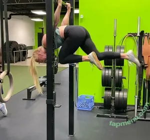 Holly Holm / 951825052 / hollyholm nude photo #0182