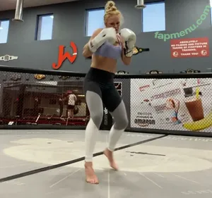 Holly Holm / 951825052 / hollyholm nude photo #0188