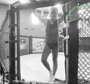 Holly Holm / 951825052 / hollyholm nude photo #0190