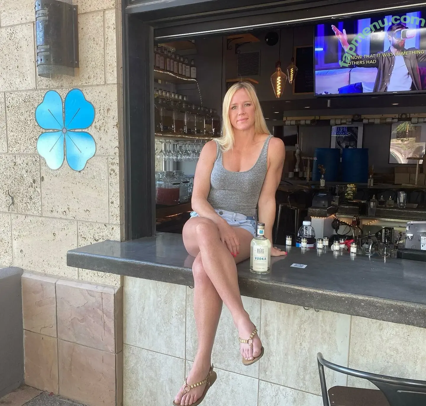 Holly Holm nude photo #0152 (951825052 / hollyholm)