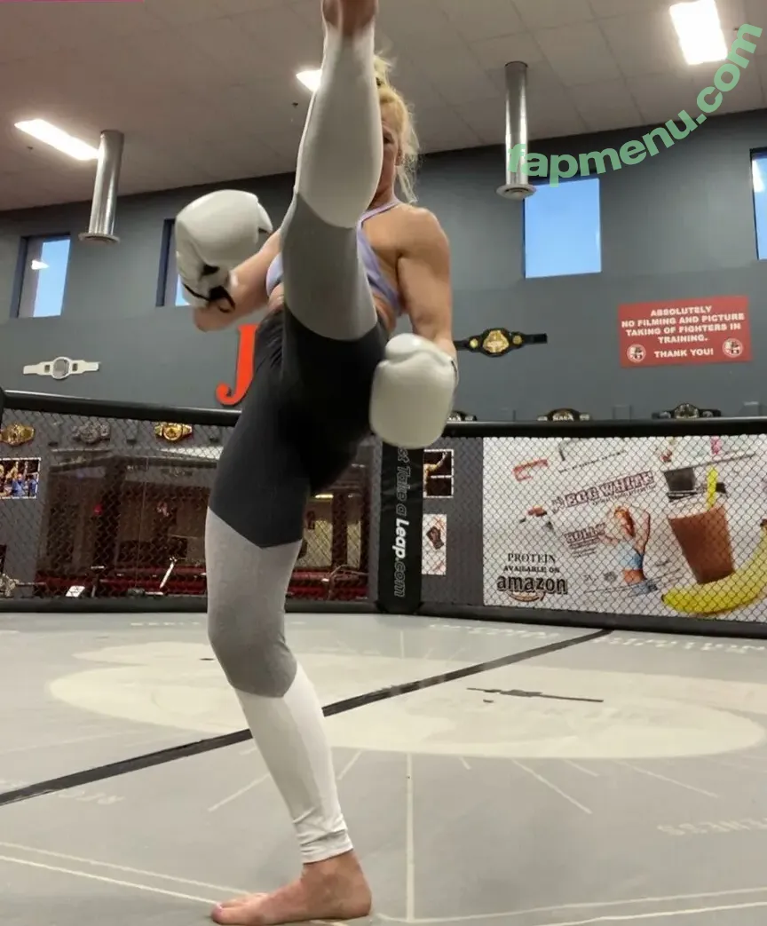 Holly Holm nude photo #0187 (951825052 / hollyholm)