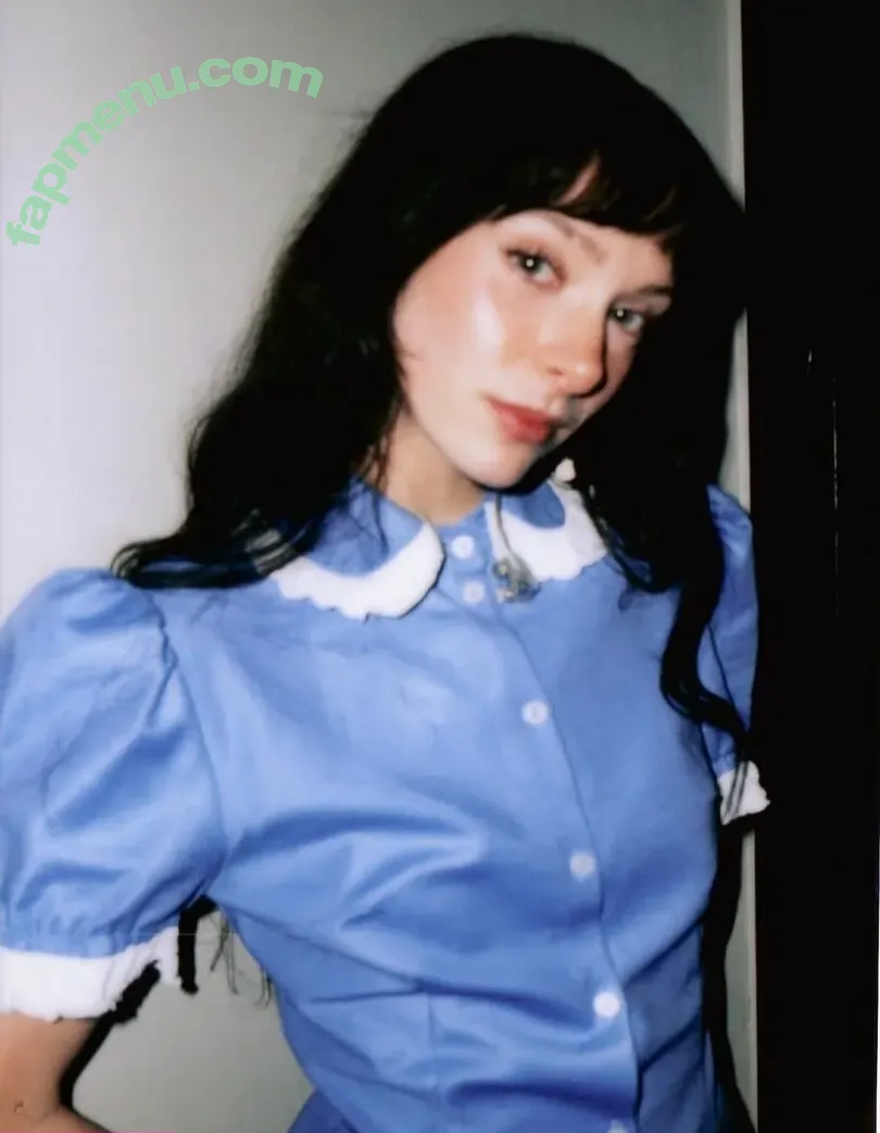 Holly Humberstone nude photo #0041 (hollyhumberstone)