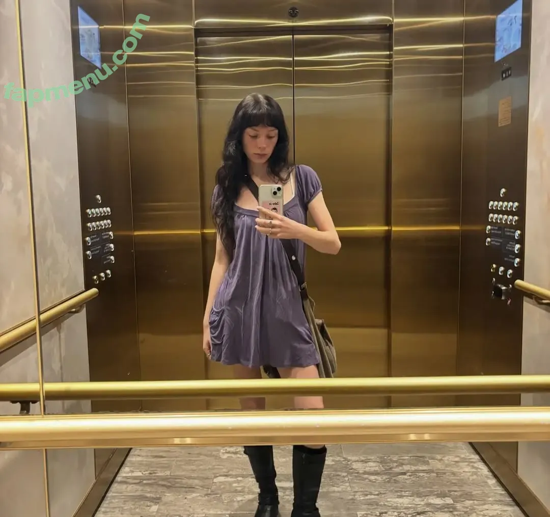 Holly Humberstone nude photo #0047 (hollyhumberstone)