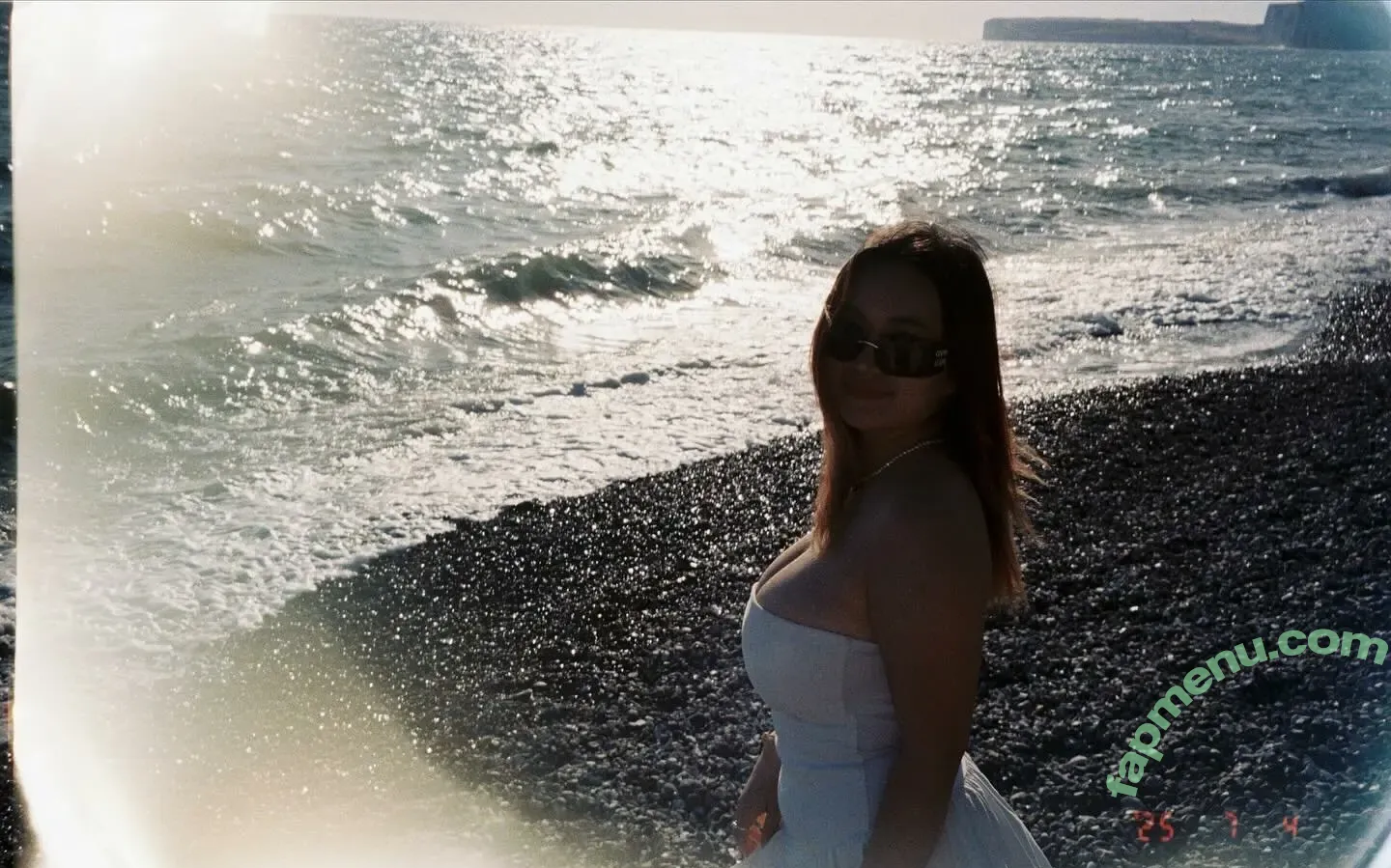 holly_shu_ nude photo #0081 (holly_shu_)