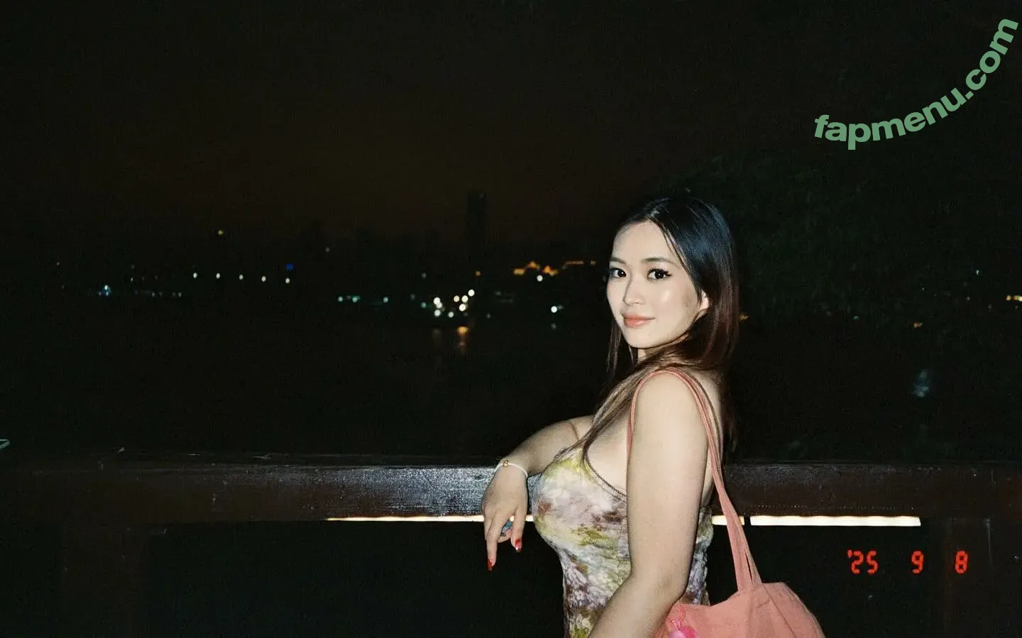 holly_shu_ nude photo #0082 (holly_shu_)