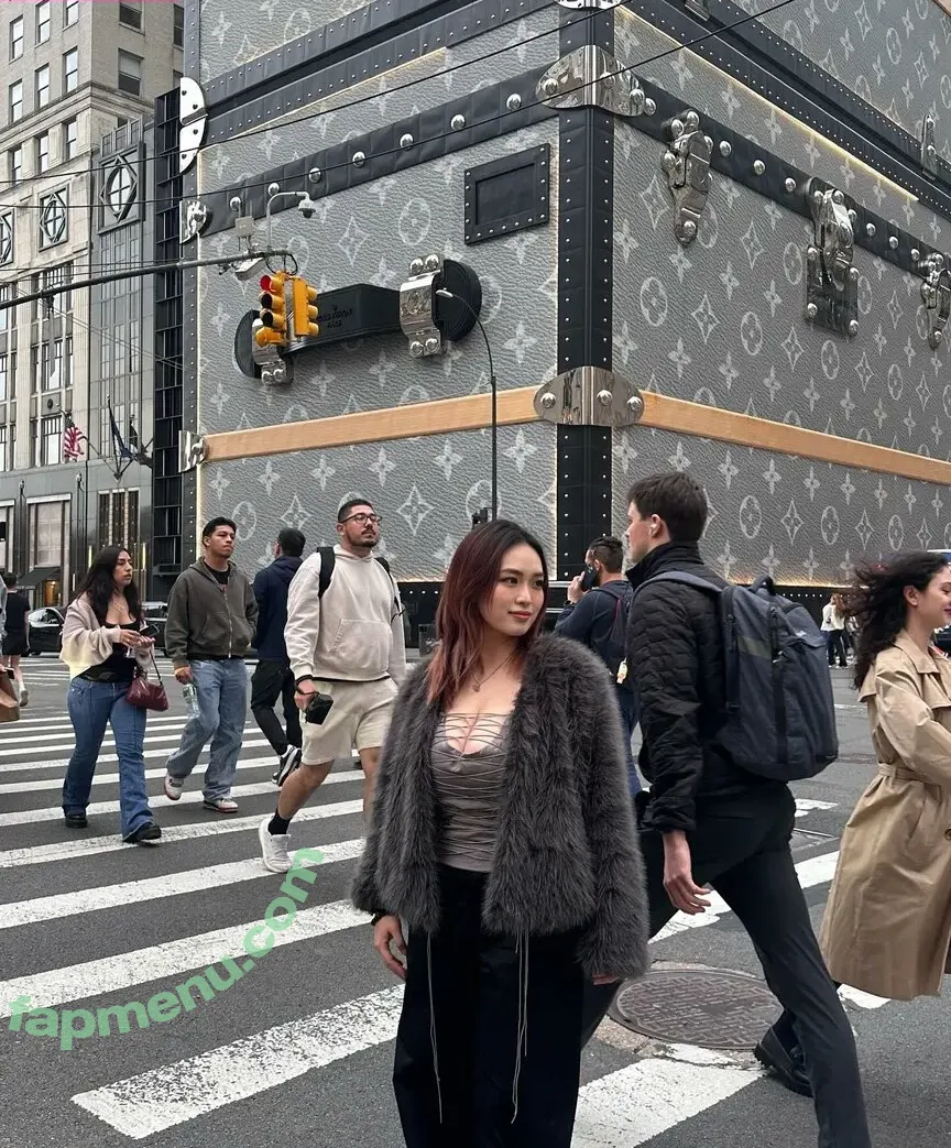 holly_shu_ nude photo #0096 (holly_shu_)