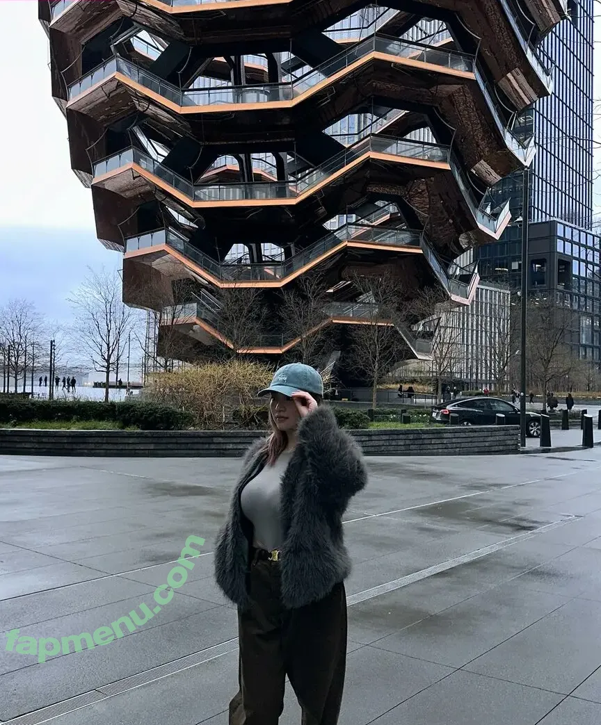 holly_shu_ nude photo #0101 (holly_shu_)