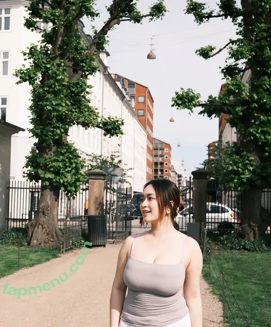 holly_shu_ nude photo #0107 (holly_shu_)