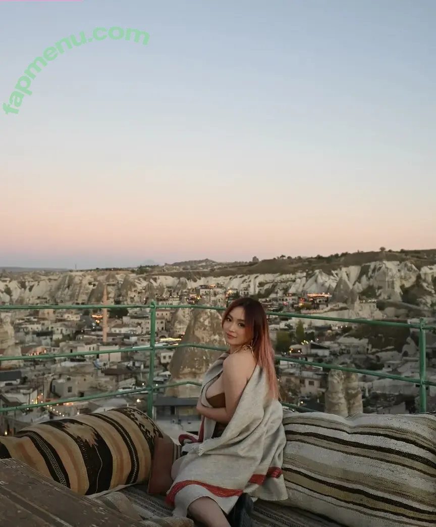 holly_shu_ nude photo #0120 (holly_shu_)