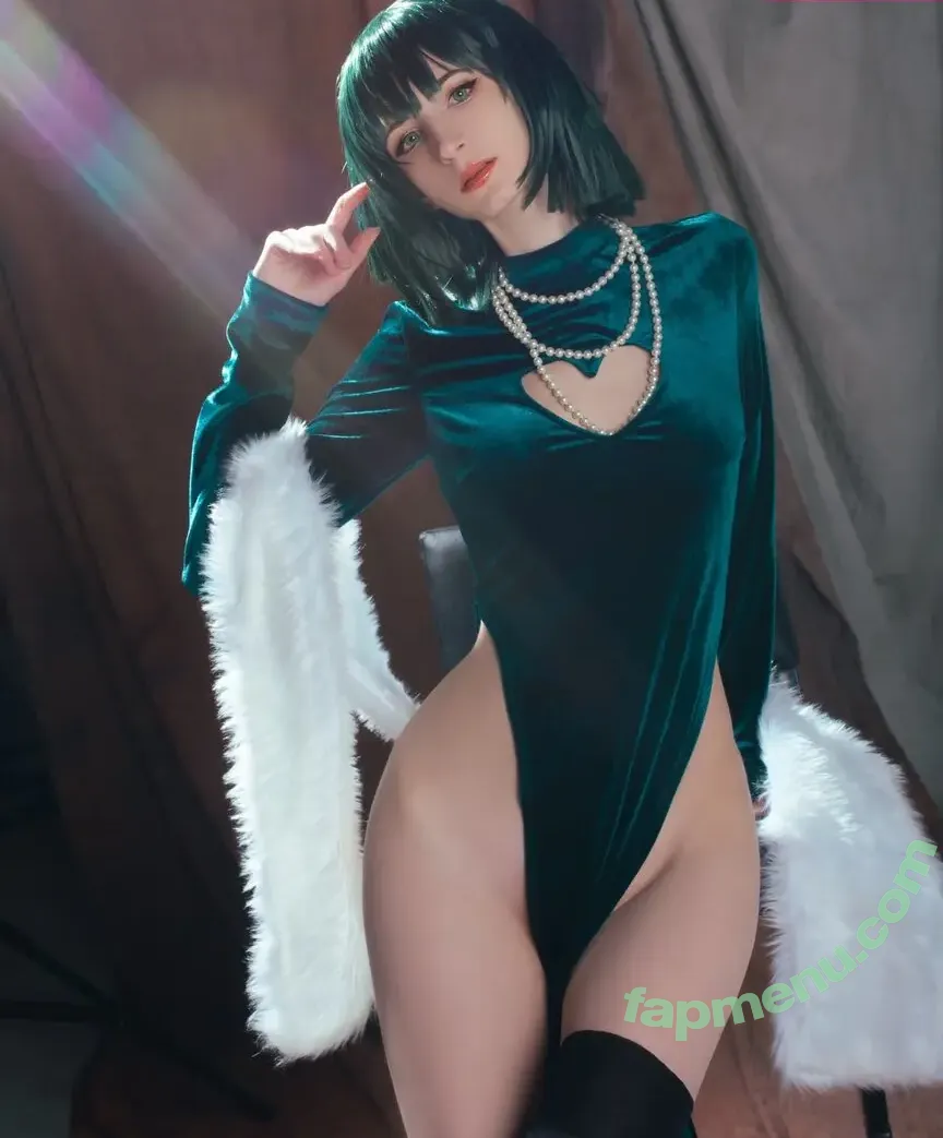 Holly White \ Holly.13.White nude photo #0023 (holly.nyan.white)