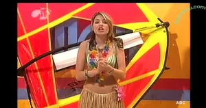 Holly Willoughby / hollywilloughby nude photo #0722
