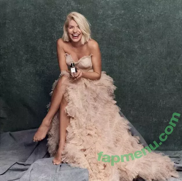 Holly Willoughby nude photo #0068 (hollywilloughby)