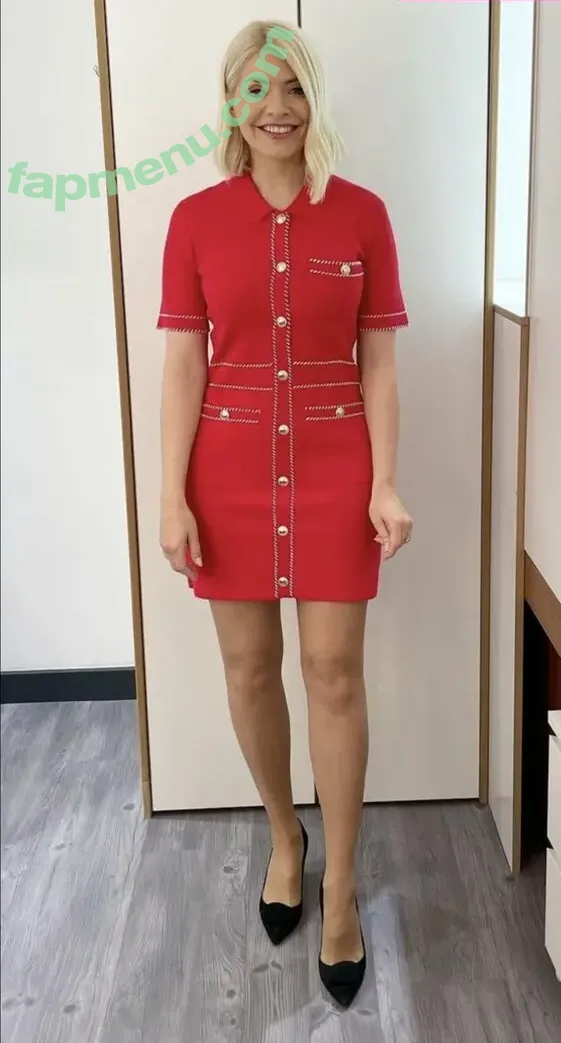 Holly Willoughby nude photo #0761 (hollywilloughby)