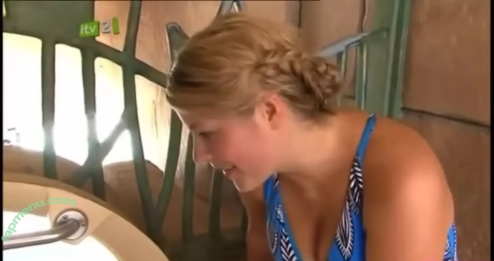 Holly Willoughby nude photo #0770 (hollywilloughby)