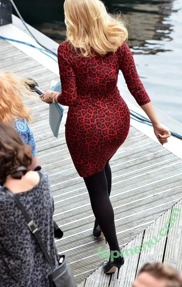 Holly Willoughby nude photo #0779 (hollywilloughby)