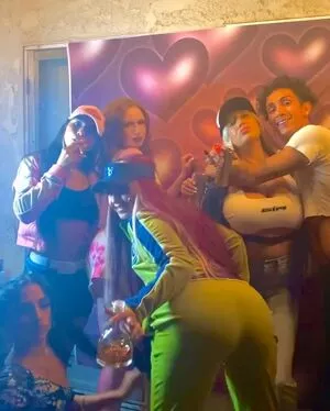 Holly Youpa / holly73103471 / hollyyoupa nude photo #0005