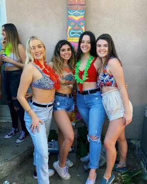 Holly Youpa / holly73103471 / hollyyoupa nude photo #0034