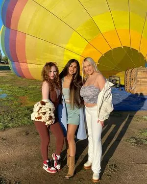 Holly Youpa / holly73103471 / hollyyoupa nude photo #0055