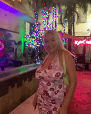 Holly Youpa / holly73103471 / hollyyoupa nude photo #0060