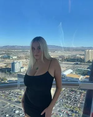 Holly Youpa / holly73103471 / hollyyoupa nude photo #0071