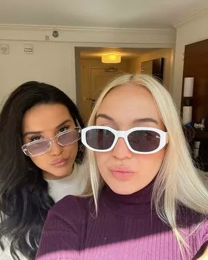 Holly Youpa / holly73103471 / hollyyoupa nude photo #0089