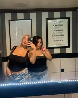 Holly Youpa / holly73103471 / hollyyoupa nude photo #0108