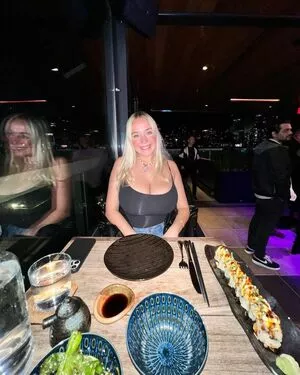 Holly Youpa / holly73103471 / hollyyoupa nude photo #0137