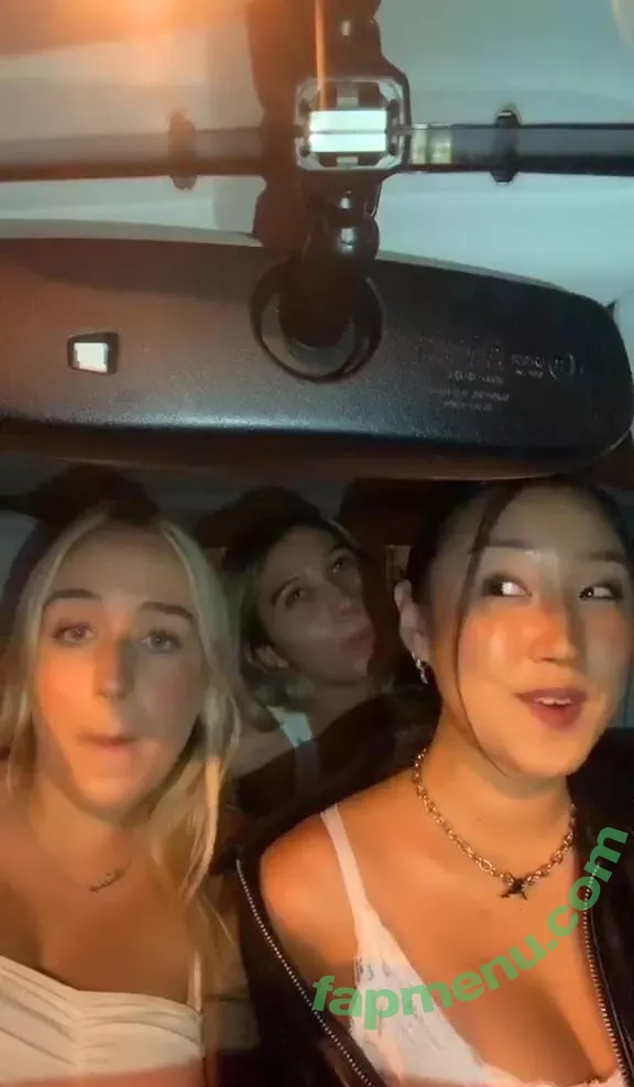 Holly Youpa nude photo #0012 (holly73103471 / hollyyoupa)