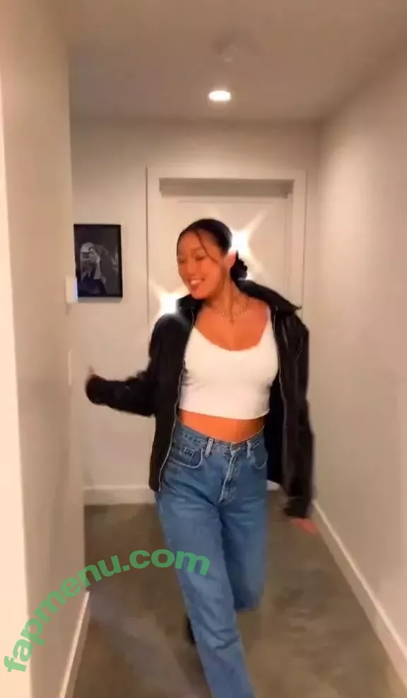 Holly Youpa nude photo #0013 (holly73103471 / hollyyoupa)