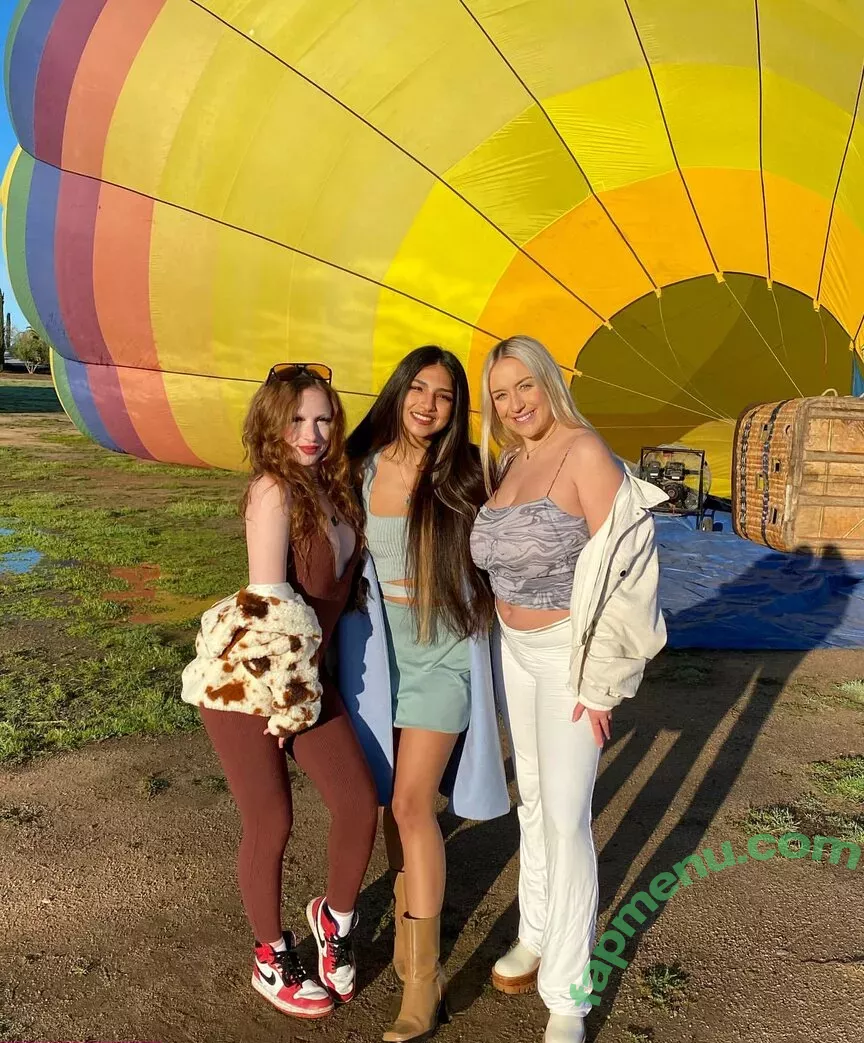 Holly Youpa nude photo #0055 (holly73103471 / hollyyoupa)