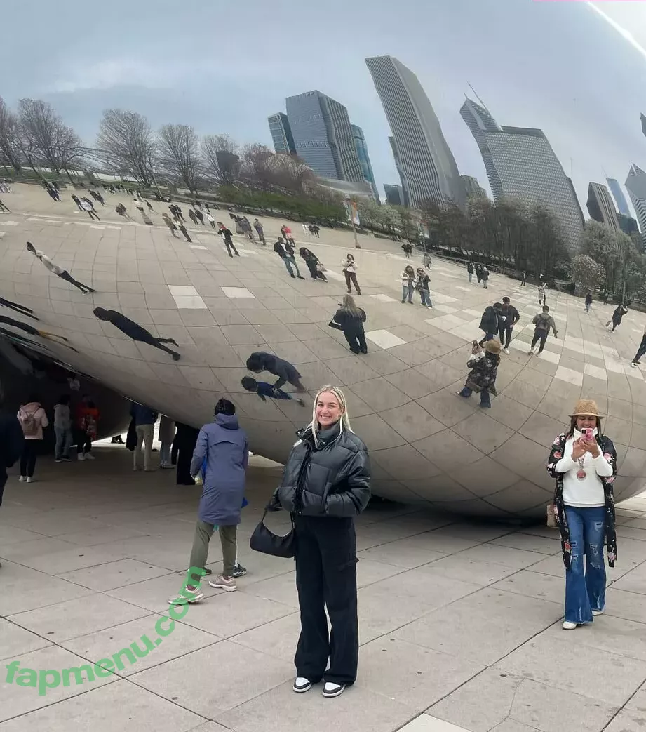 Holly Youpa nude photo #0084 (holly73103471 / hollyyoupa)