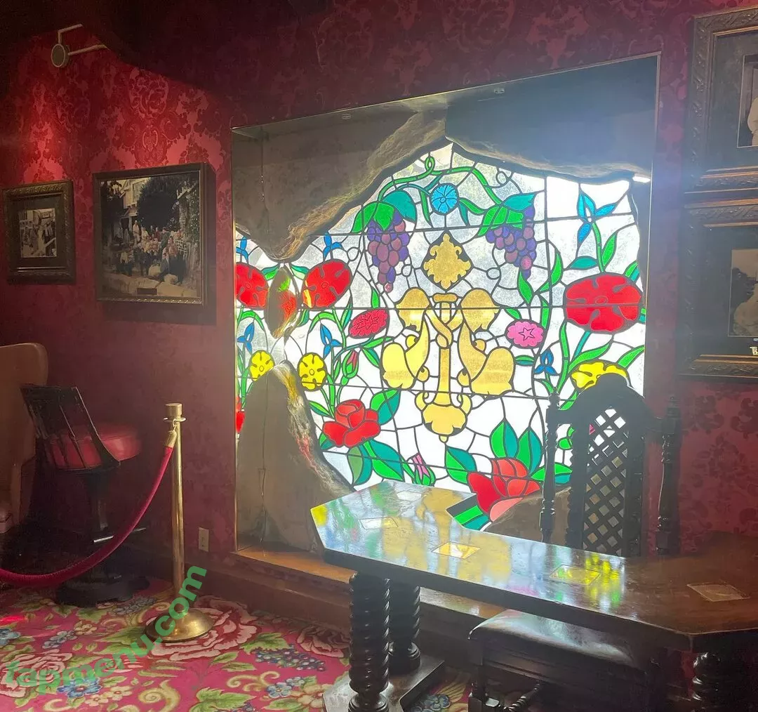 Holly Youpa nude photo #0087 (holly73103471 / hollyyoupa)