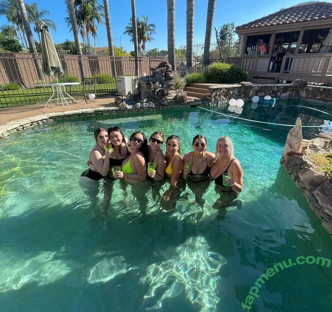 Holly Youpa nude photo #0096 (holly73103471 / hollyyoupa)