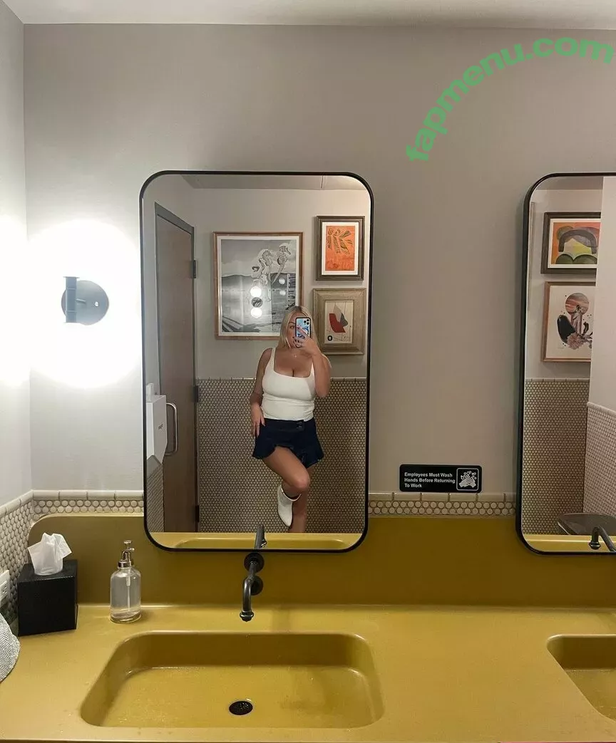 Holly Youpa nude photo #0105 (holly73103471 / hollyyoupa)