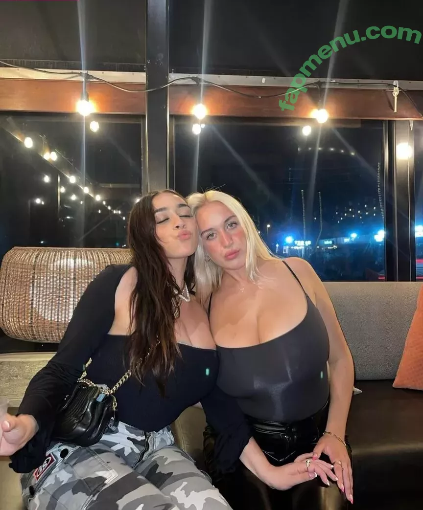 Holly Youpa nude photo #0113 (holly73103471 / hollyyoupa)