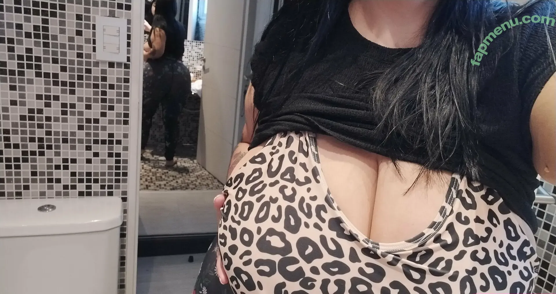 hollyboobs69 nude photo #0011 (holly_hubb)