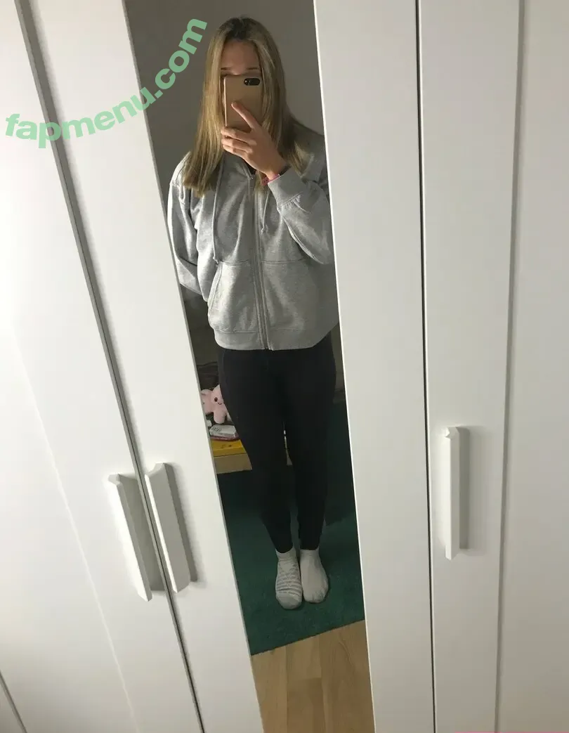 hollygoods07 nude photo #0001 (hollys_good)