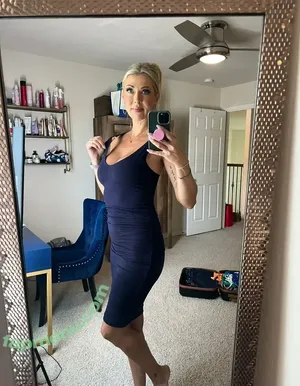 hollyhotwife / hollyhotwifejones nude photo #0167