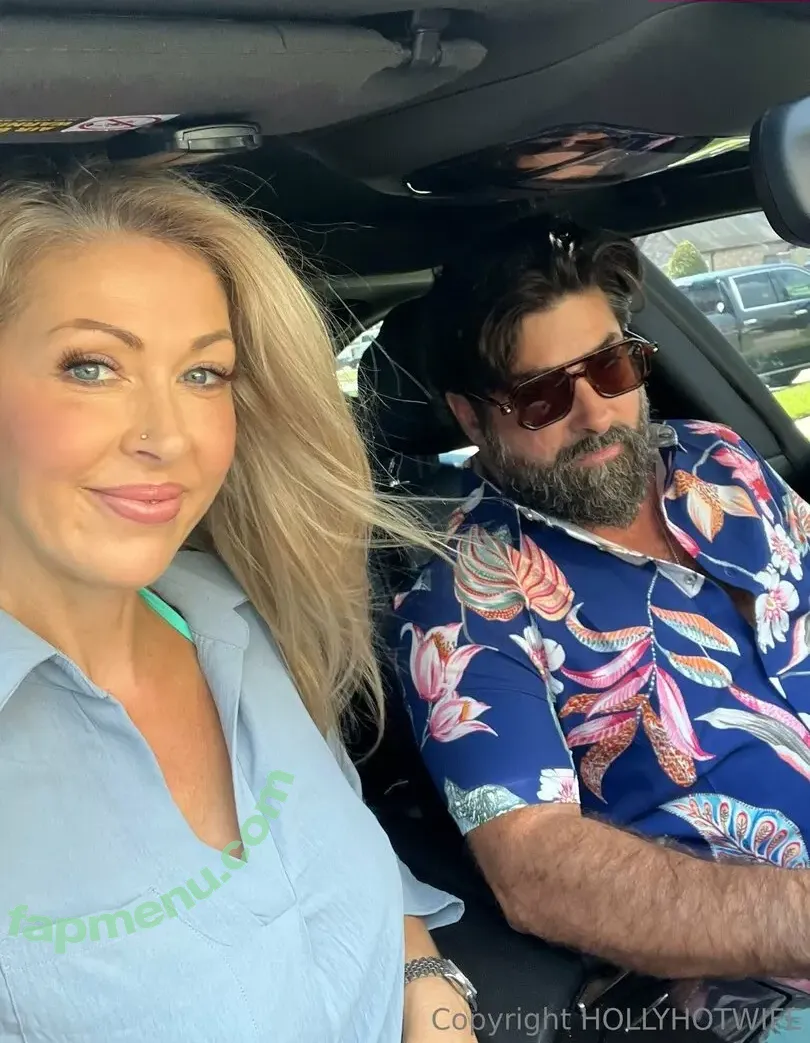 hollyhotwife nude photo #0237 (hollyhotwifejones)