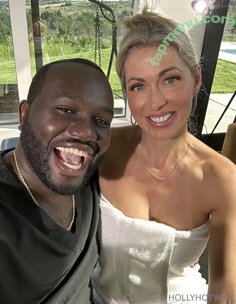 hollyhotwife nude photo #0258 (hollyhotwifejones)